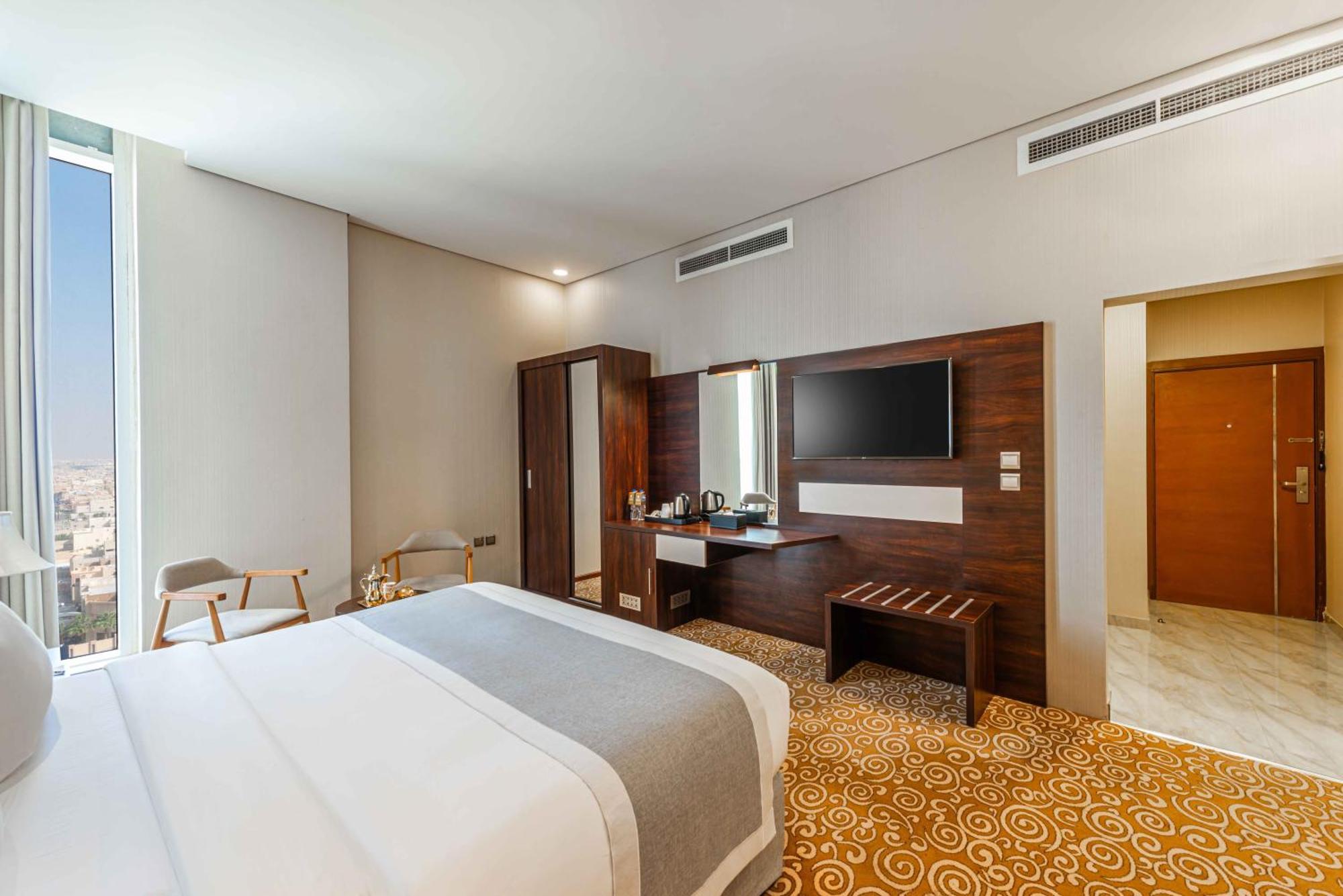 كراون روز 4* الرياض