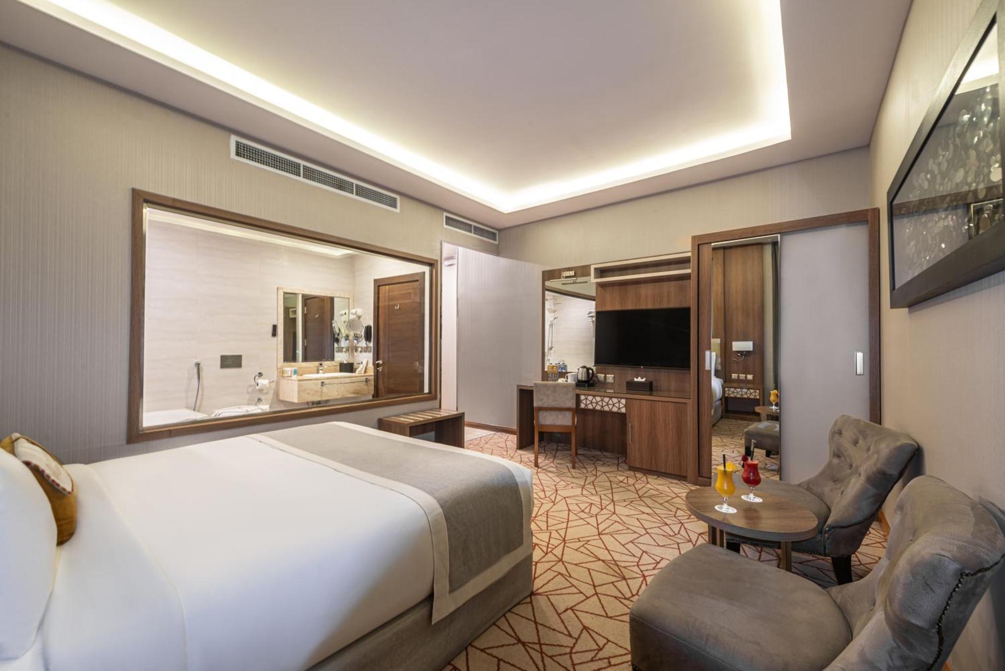 فندق كراون روز 4*